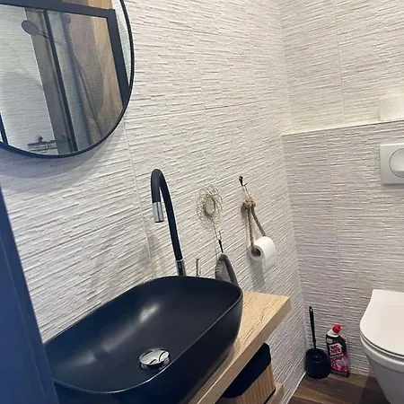 Suzzy Apartment